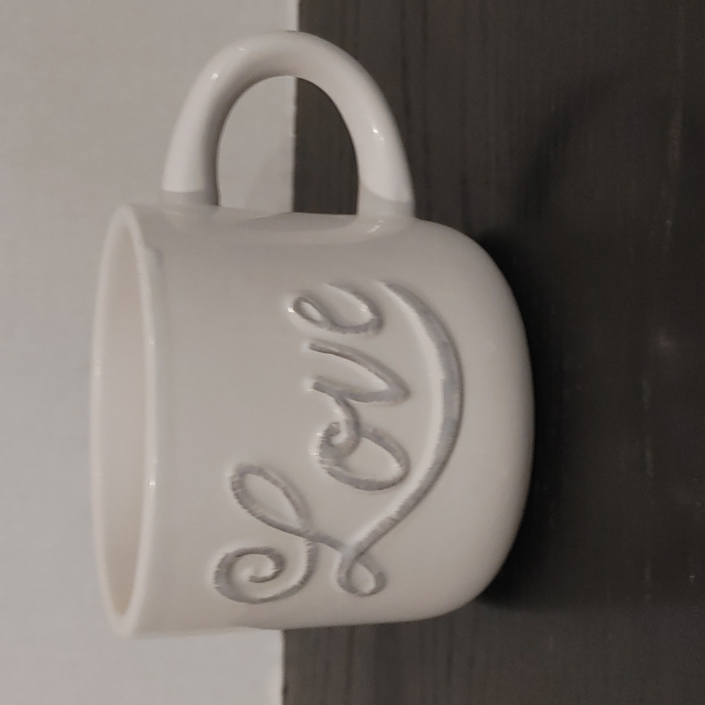 "Love "Mug